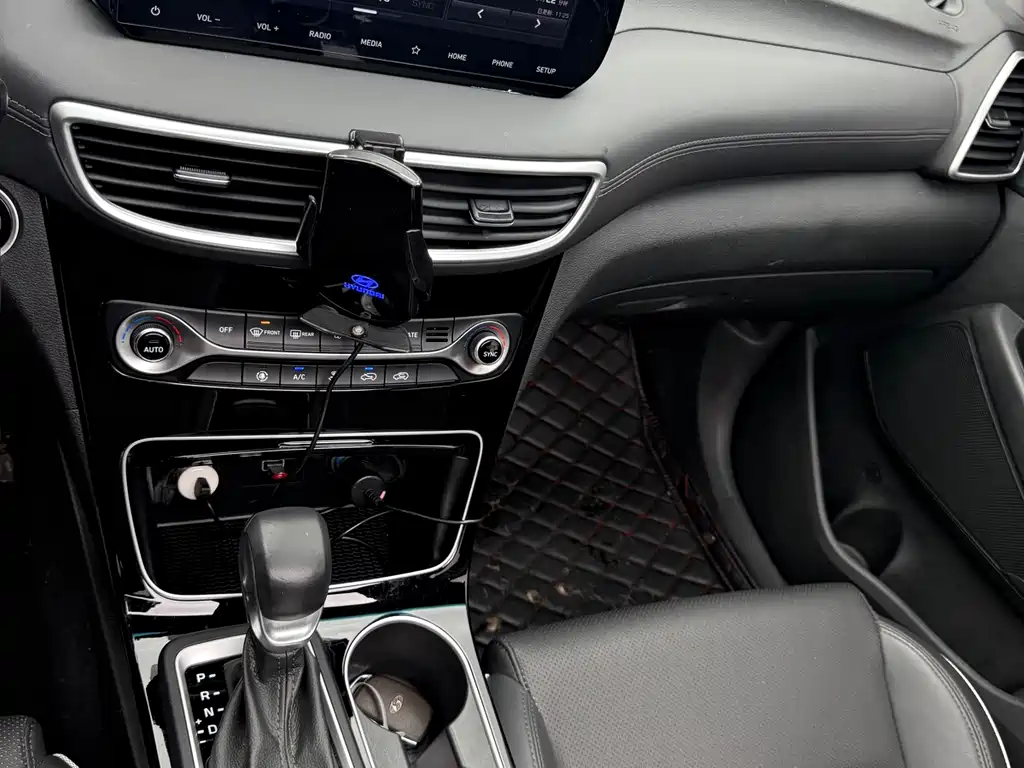 Hyundai Tucson — миниатюра 15