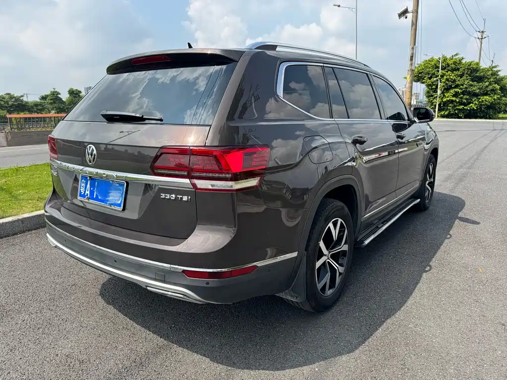 Volkswagen Teramont — миниатюра 7