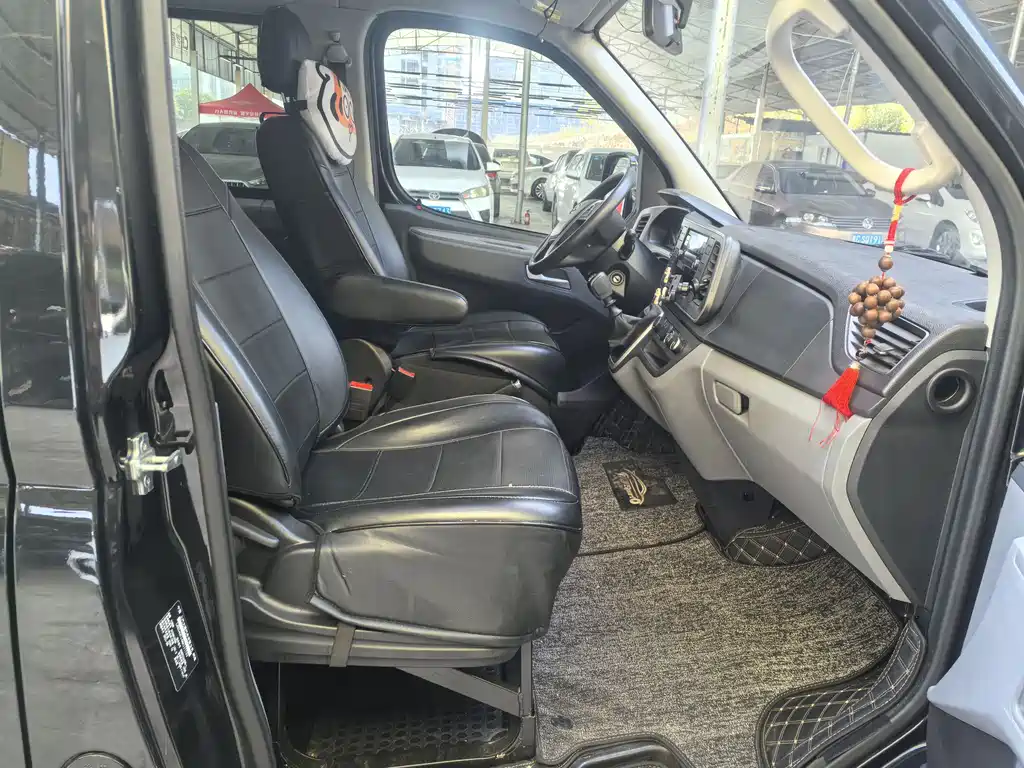 SAIC MAXUS XINTU V80