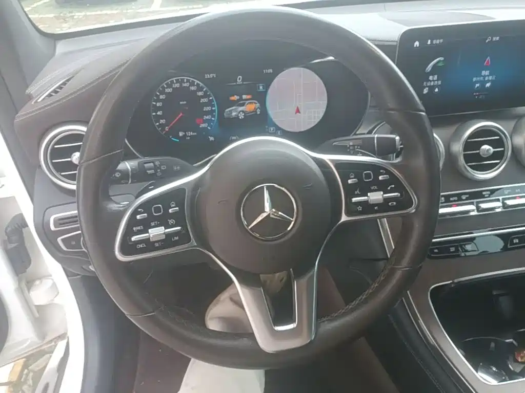 Mercedes-Benz GLC — миниатюра 11
