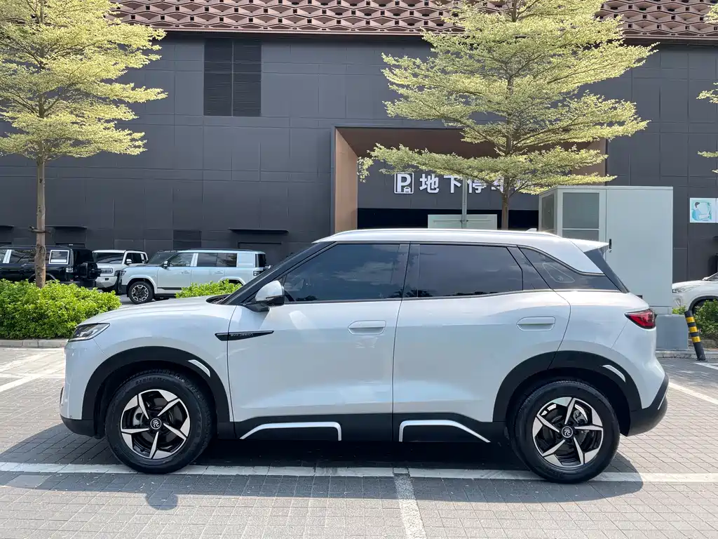 BYD Yuan UP — миниатюра 4