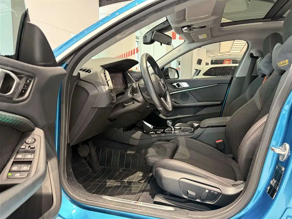 BMW 2 Series (Import) — миниатюра 4
