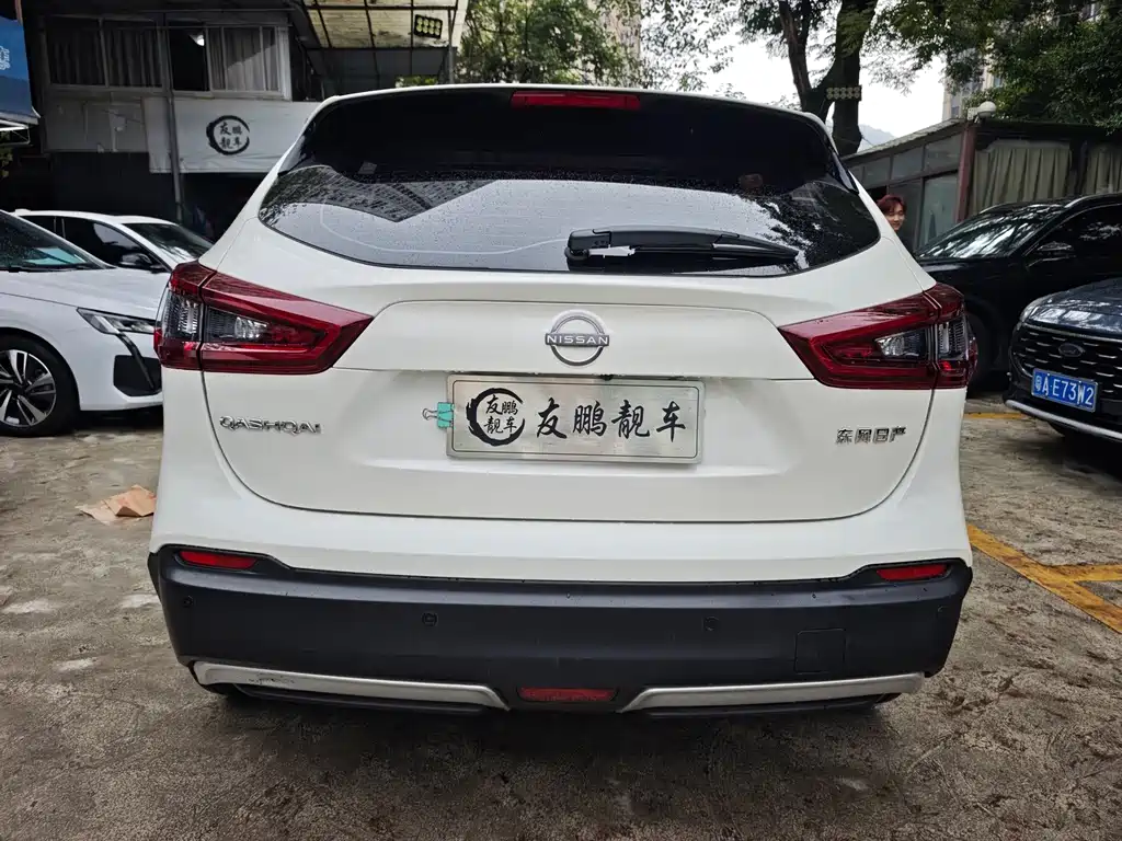 Nissan Qashqai — миниатюра 17