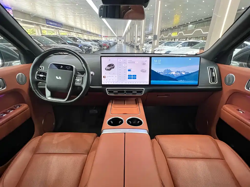 Li Auto L8 2024 Pro