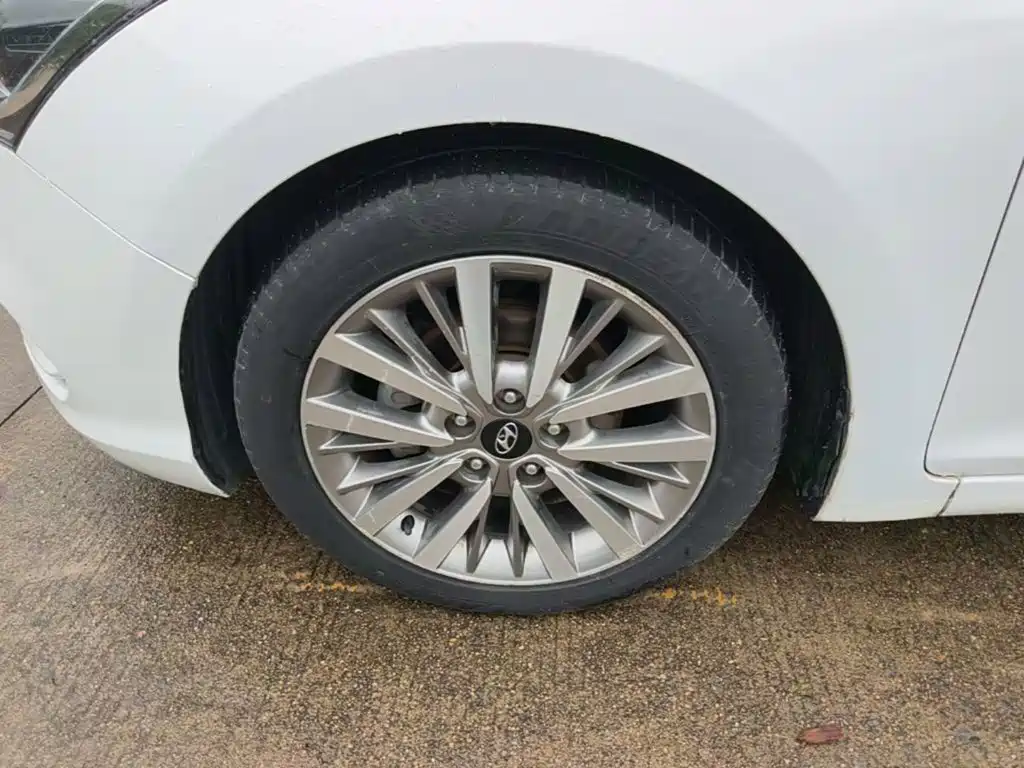 Hyundai Mistra — миниатюра 23