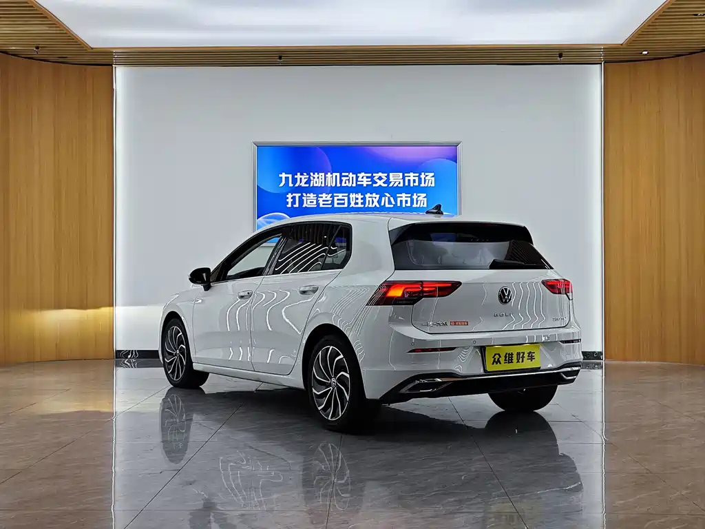 Volkswagen Golf — миниатюра 5