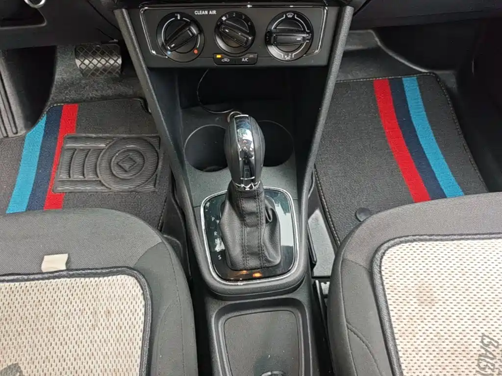 Volkswagen Polo — миниатюра 14