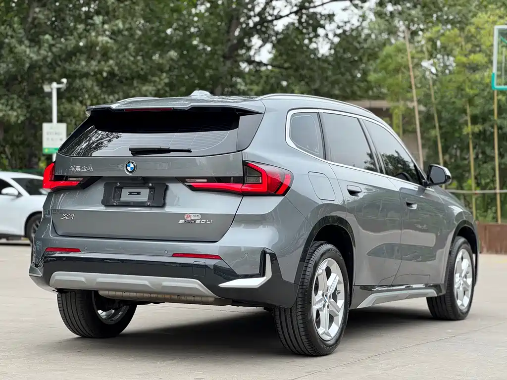 BMW X1 2023 sDrive20Li X