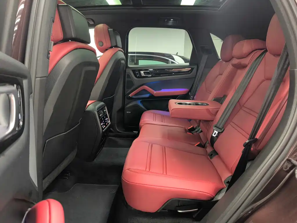 Porsche Cayenne Hybrid Cayenne E-Hybrid 2.0T, фото 17