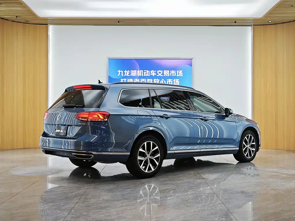 Volkswagen Variant 380TSI 2WD Comfort Travel Edition, фото 6