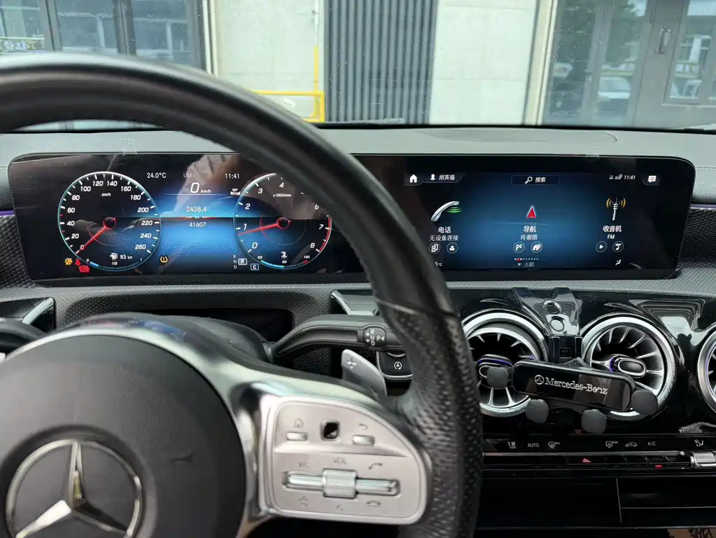 Mercedes-Benz A-Class — миниатюра 5