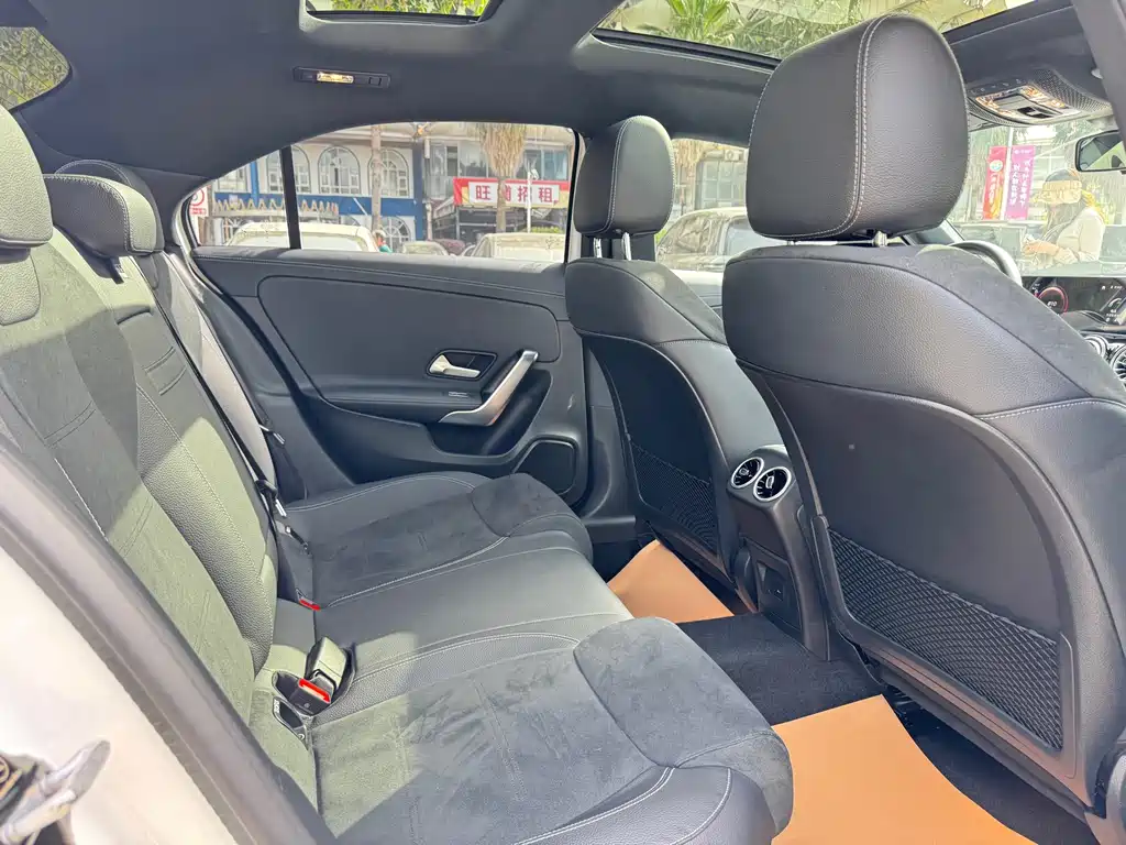 MERCEDES-BENZ A CLASS