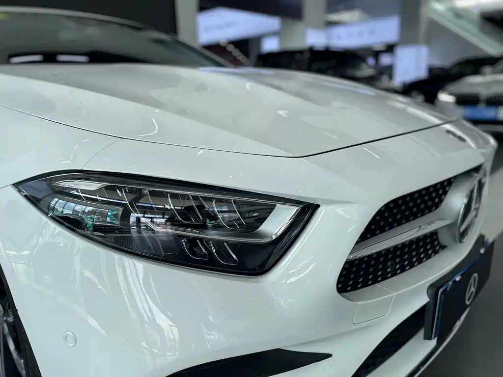 Mercedes-Benz CLS — миниатюра 7