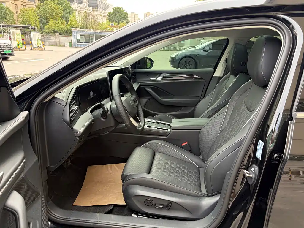 Volkswagen Magotan — миниатюра 4