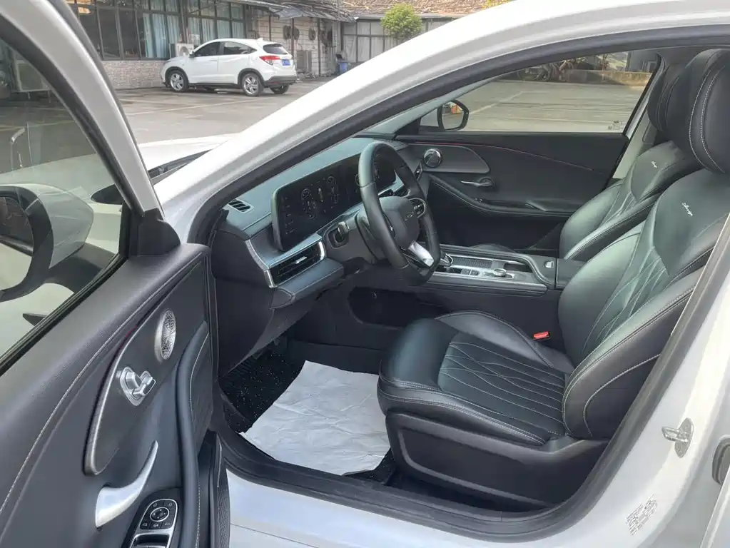 Chery Arrizo 8 — миниатюра 7