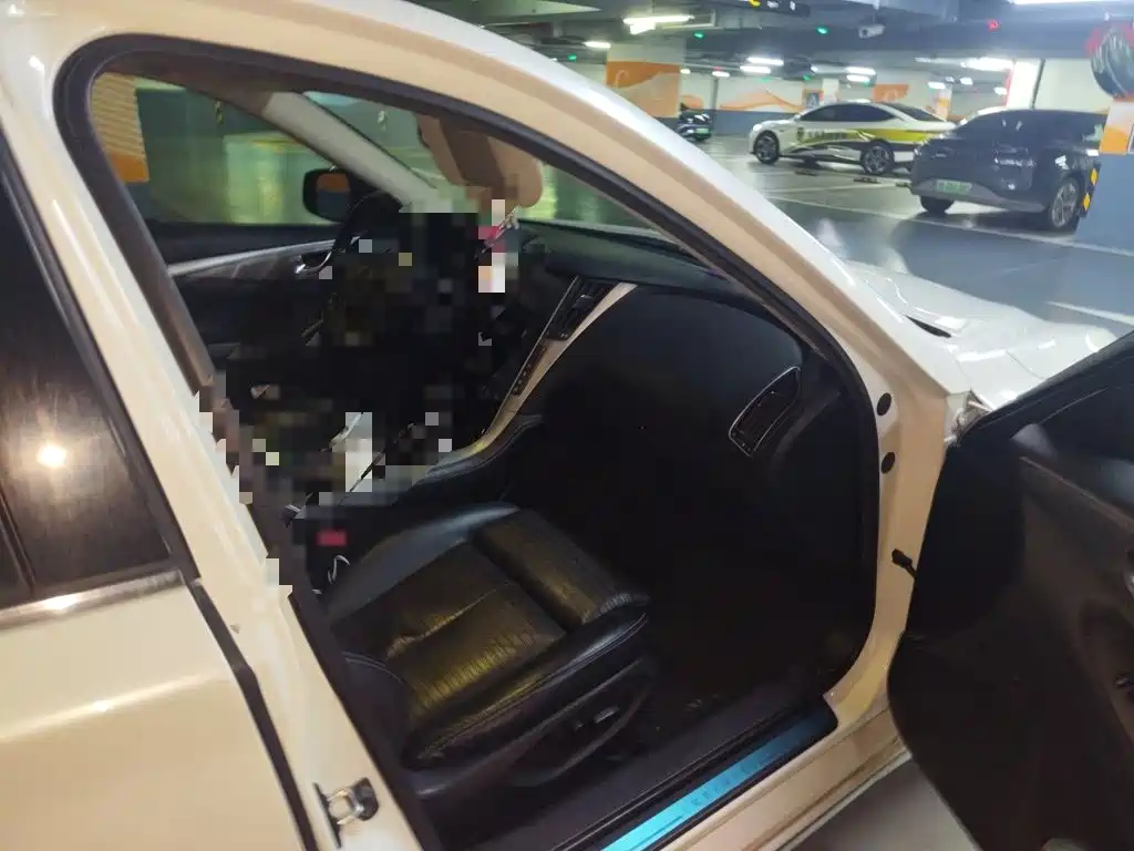 Infiniti Q50L — миниатюра 19