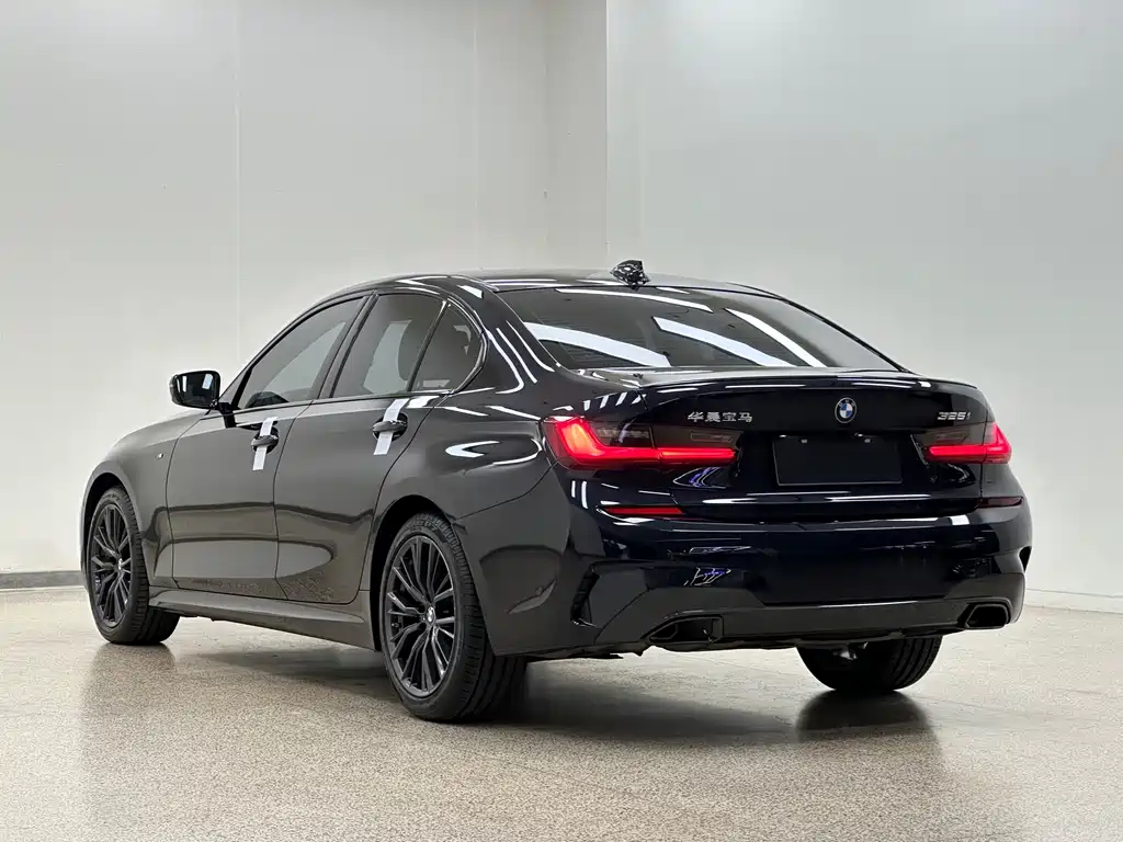 BMW 3 Series — миниатюра 9