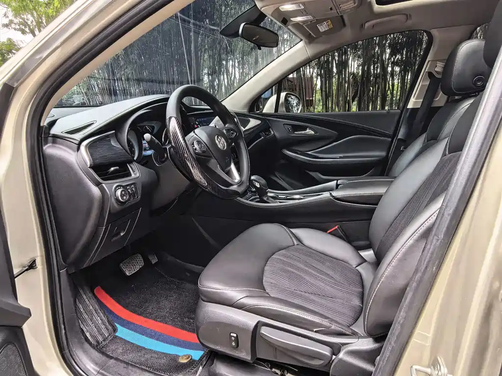 Buick Envision Plus — миниатюра 10