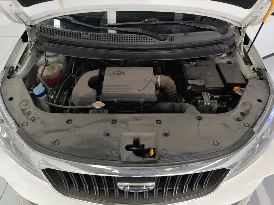 Geely Vision X3 — миниатюра 10