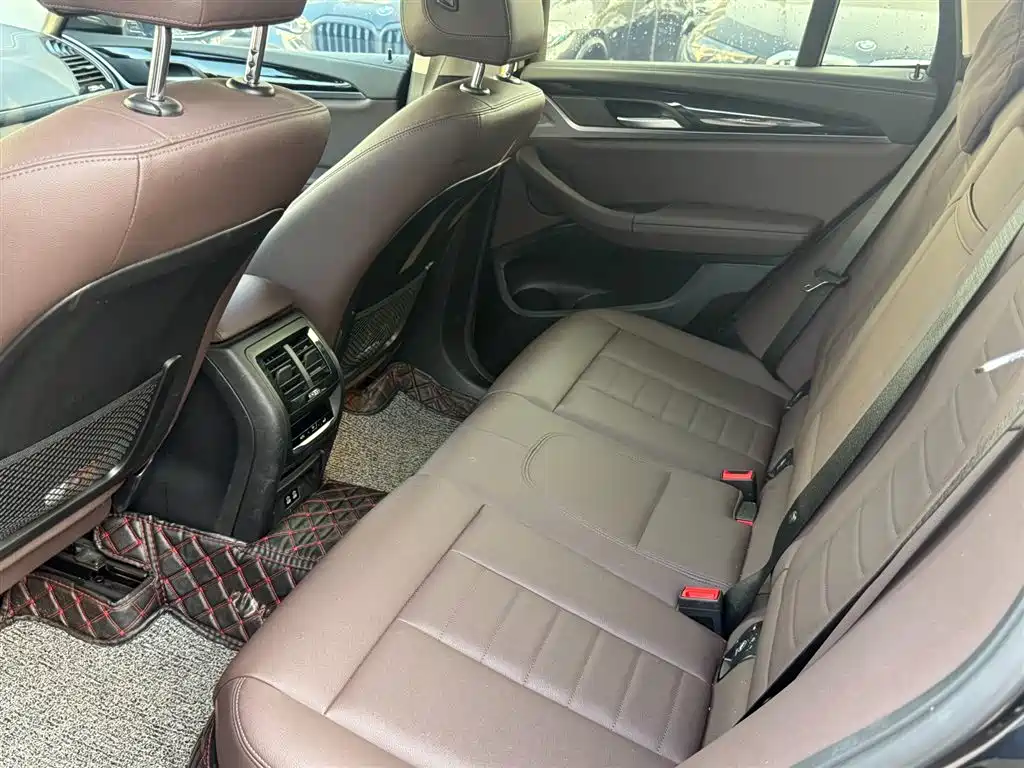 BMW X3 — миниатюра 3
