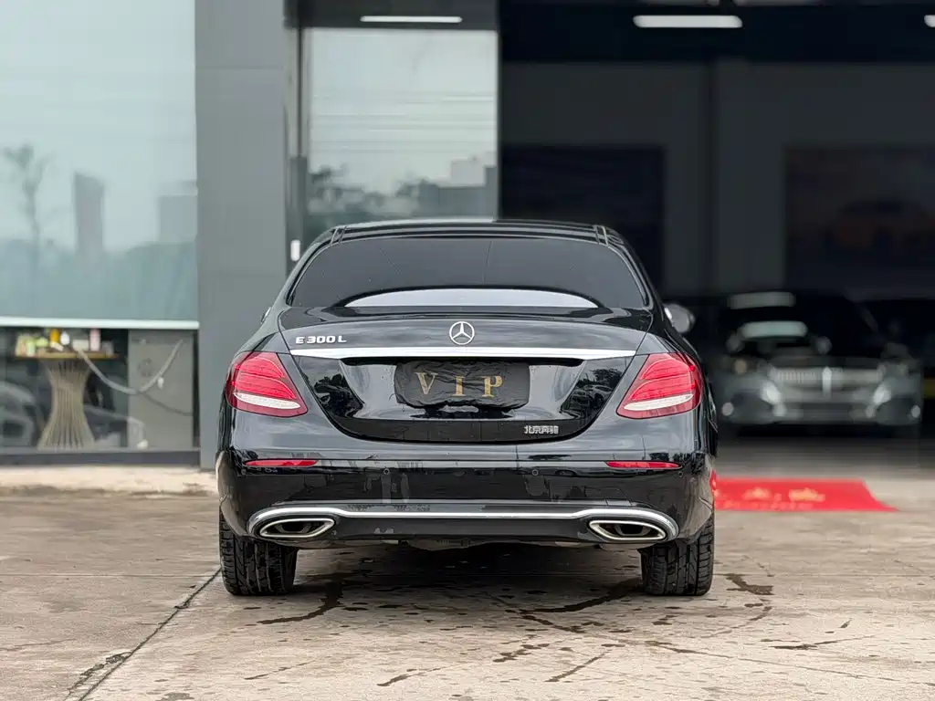 Mercedes-Benz E-Class E 2020 E 300 L Fashion