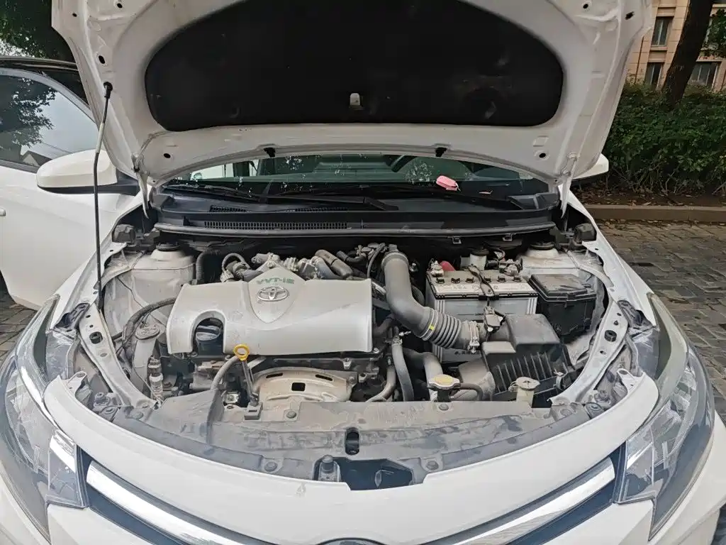 Toyota Vios FS — миниатюра 16