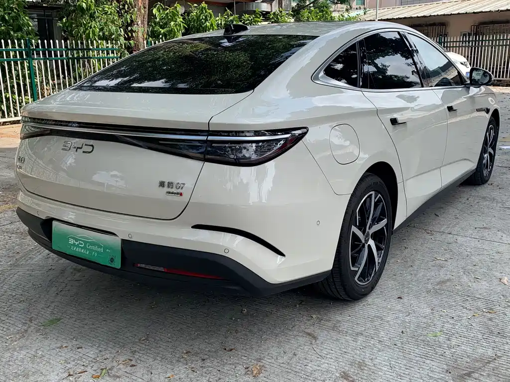 BYD Seal 07 DM-i — миниатюра 13