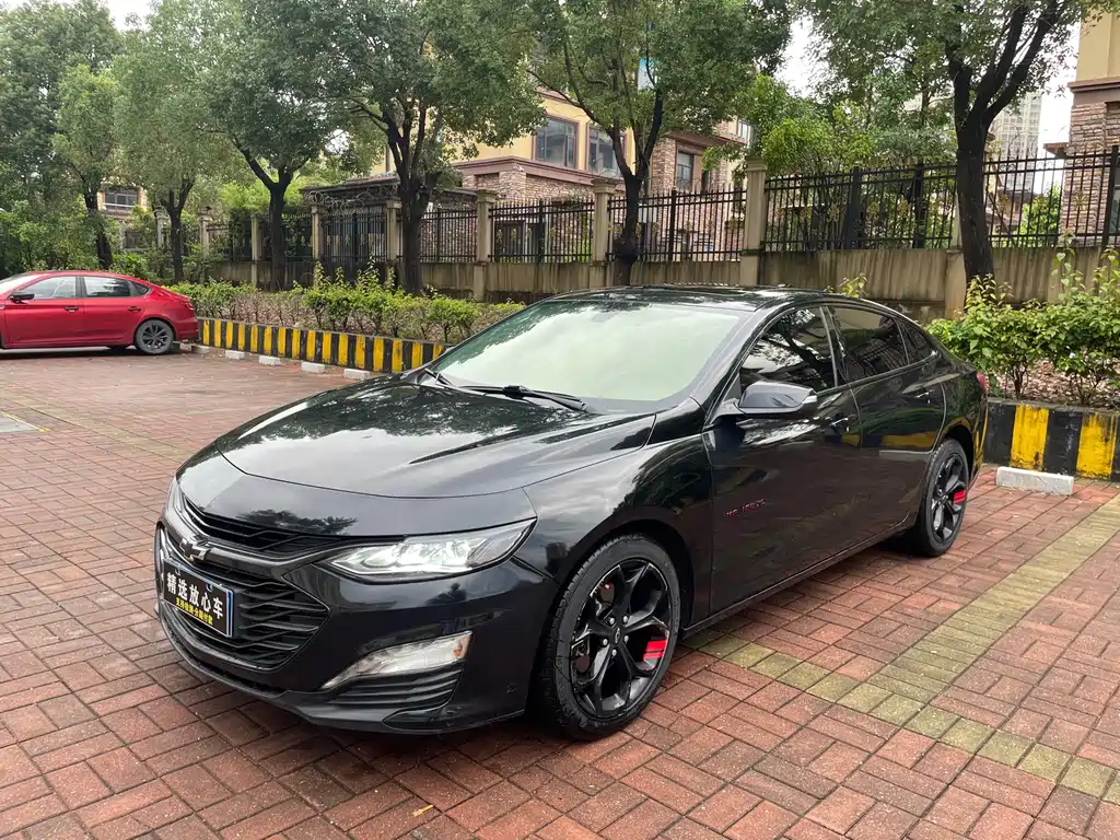 Chevrolet Malibu XL