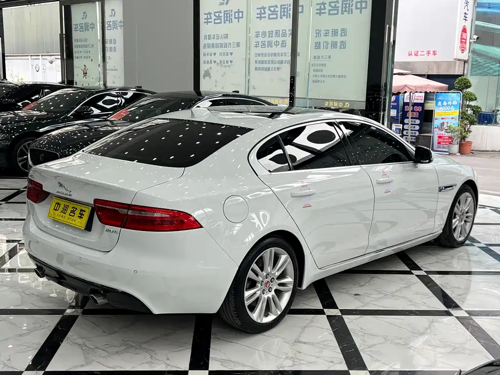 Jaguar XEL 2.0T 200PS Premium Edition, фото 13