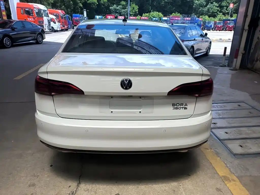 Volkswagen Bora 2021 280TSI DSG Elite Smart Connect