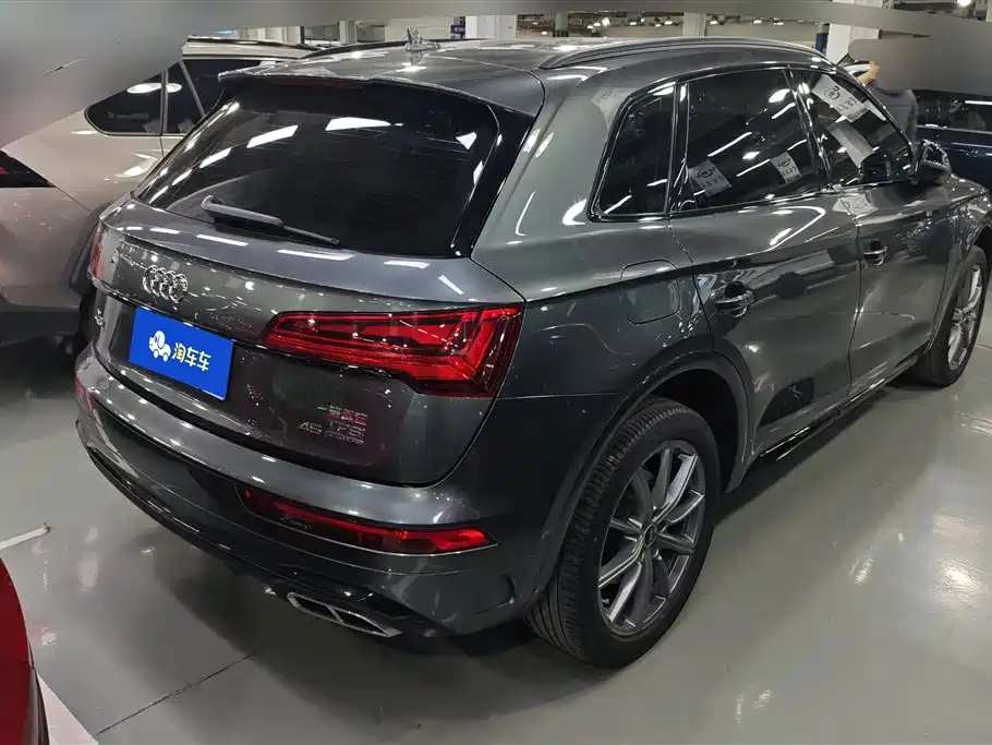 AUDI Q5L