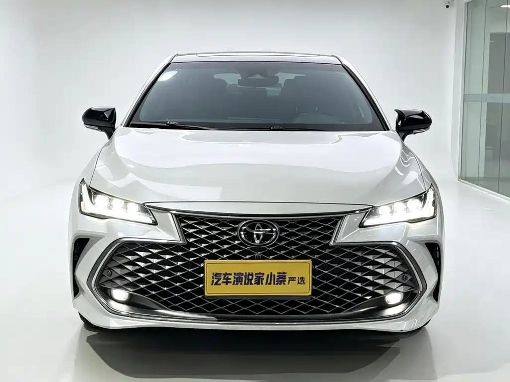Toyota Avalon 2024 2.5L XLE Luxury
