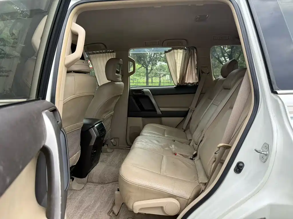 Toyota Prado (Import) — миниатюра 6