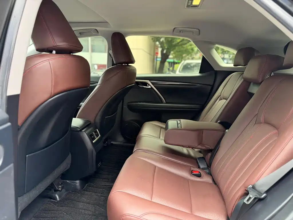 Lexus RX — миниатюра 6