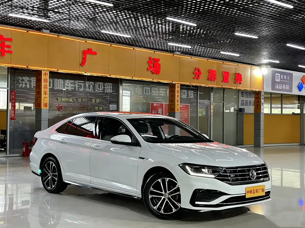 Volkswagen Sagitar 2019 280TSI DSG R-Line V