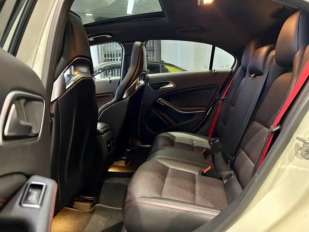 MERCEDES-BENZ A CLASS AMG