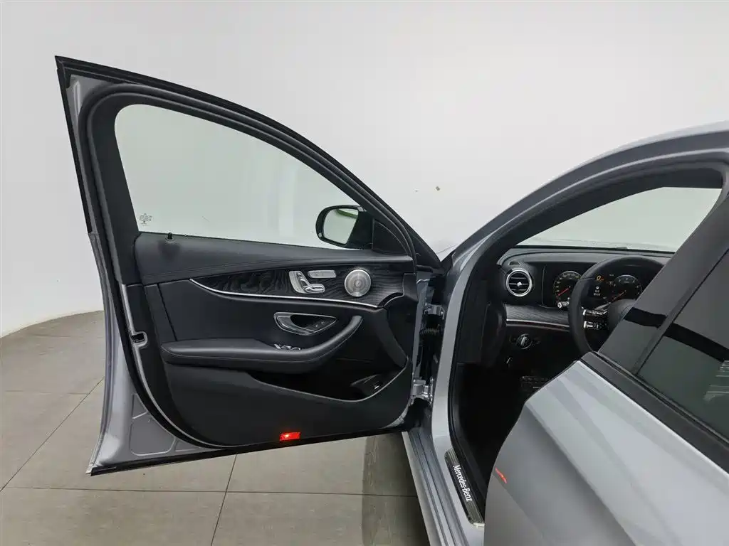Mercedes-Benz E-Class E 2021 E 260 Luxury Sport