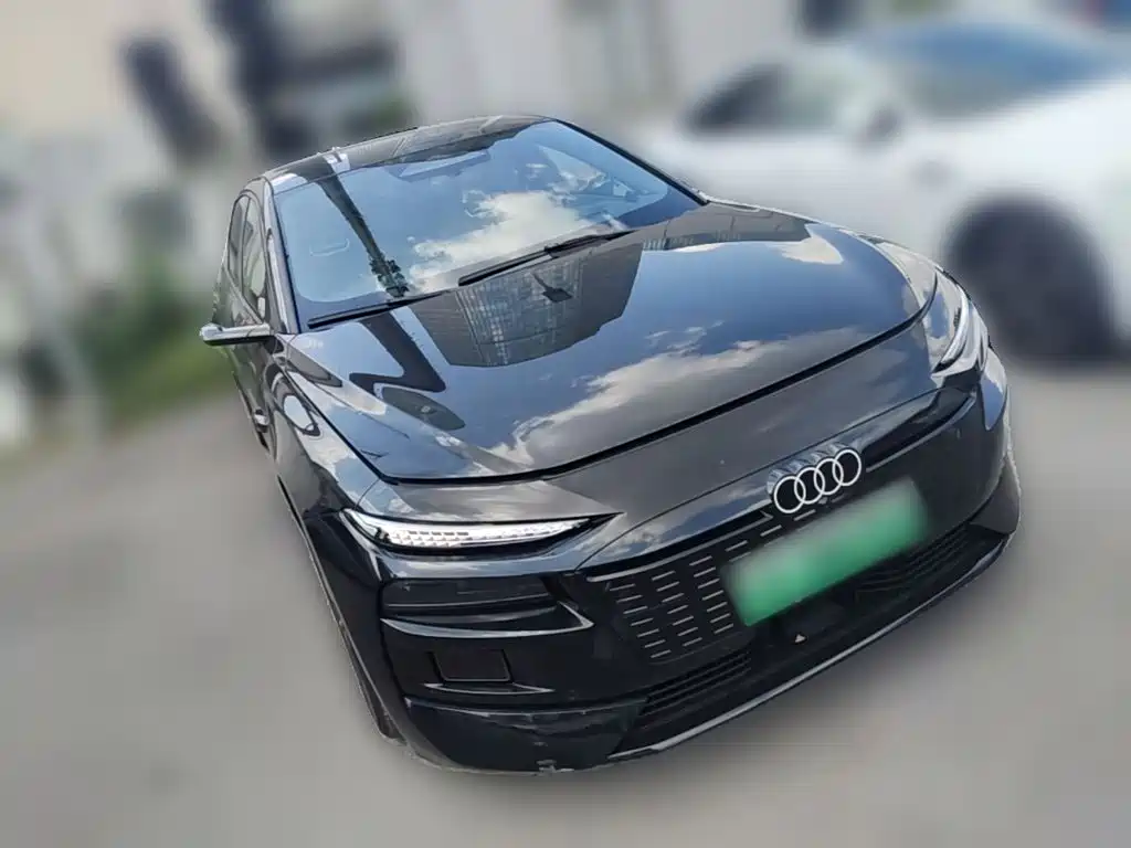 Audi Q6L e-tron — миниатюра 6