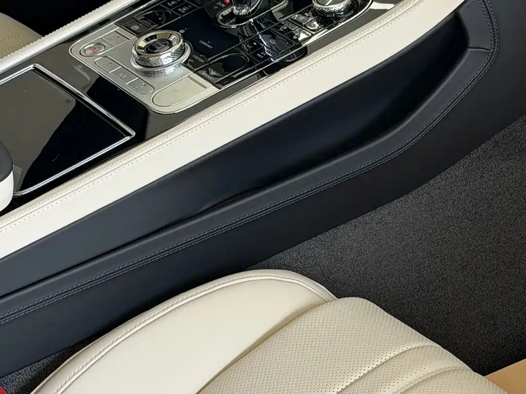 Bentley Continental PHEV 2026 GT