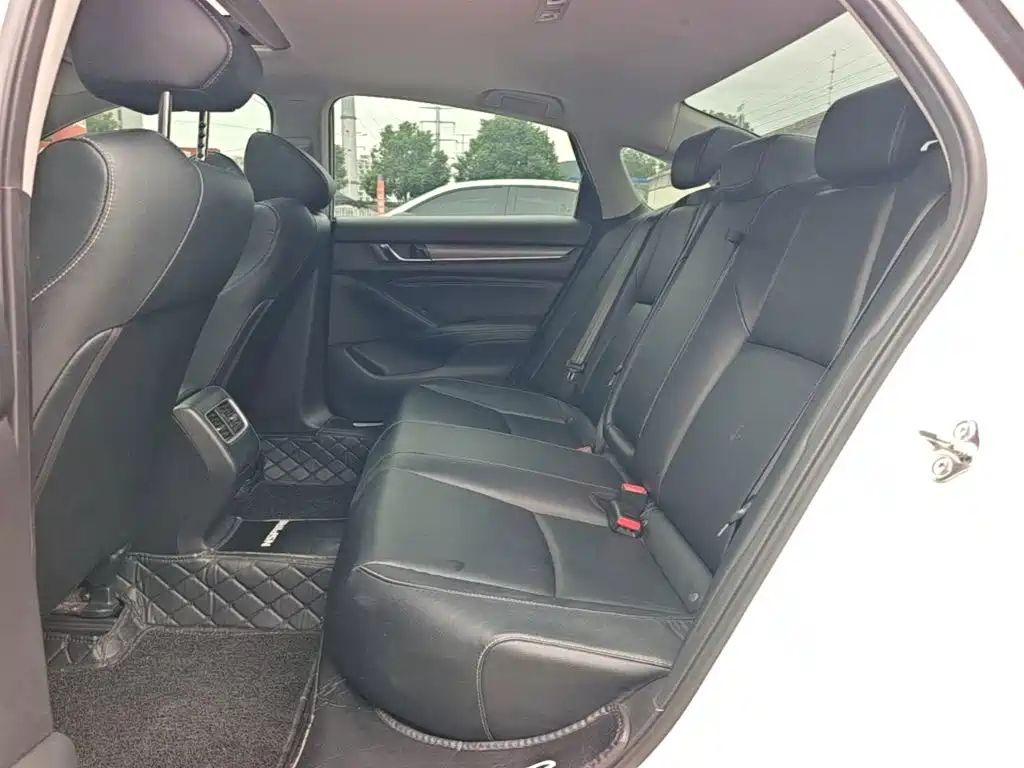 Honda Inspire — миниатюра 17