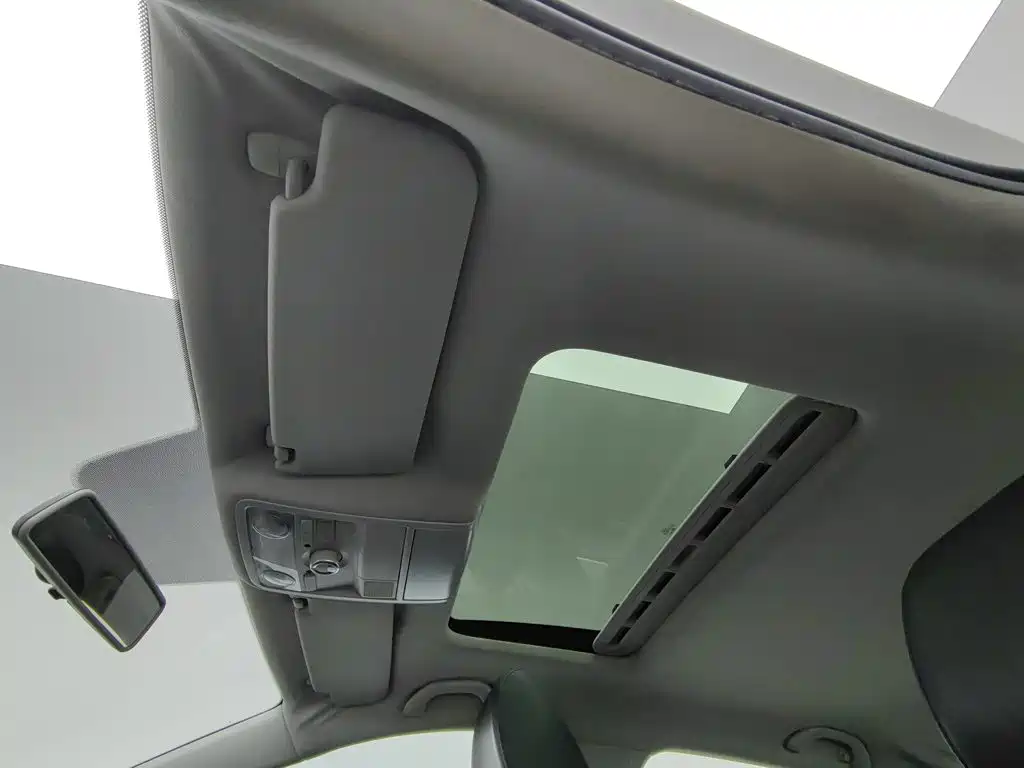 Volkswagen Sagitar — миниатюра 14