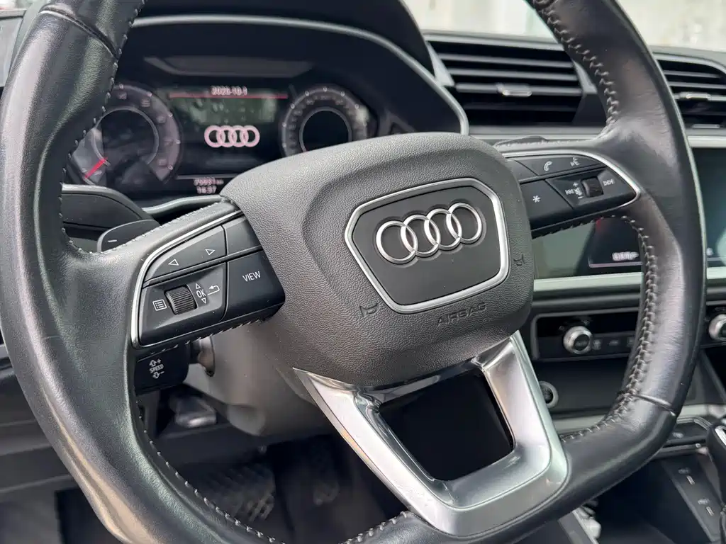Audi Q3 — миниатюра 16