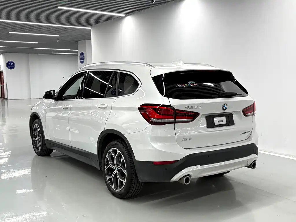 BMW X1 2022 — фото 14