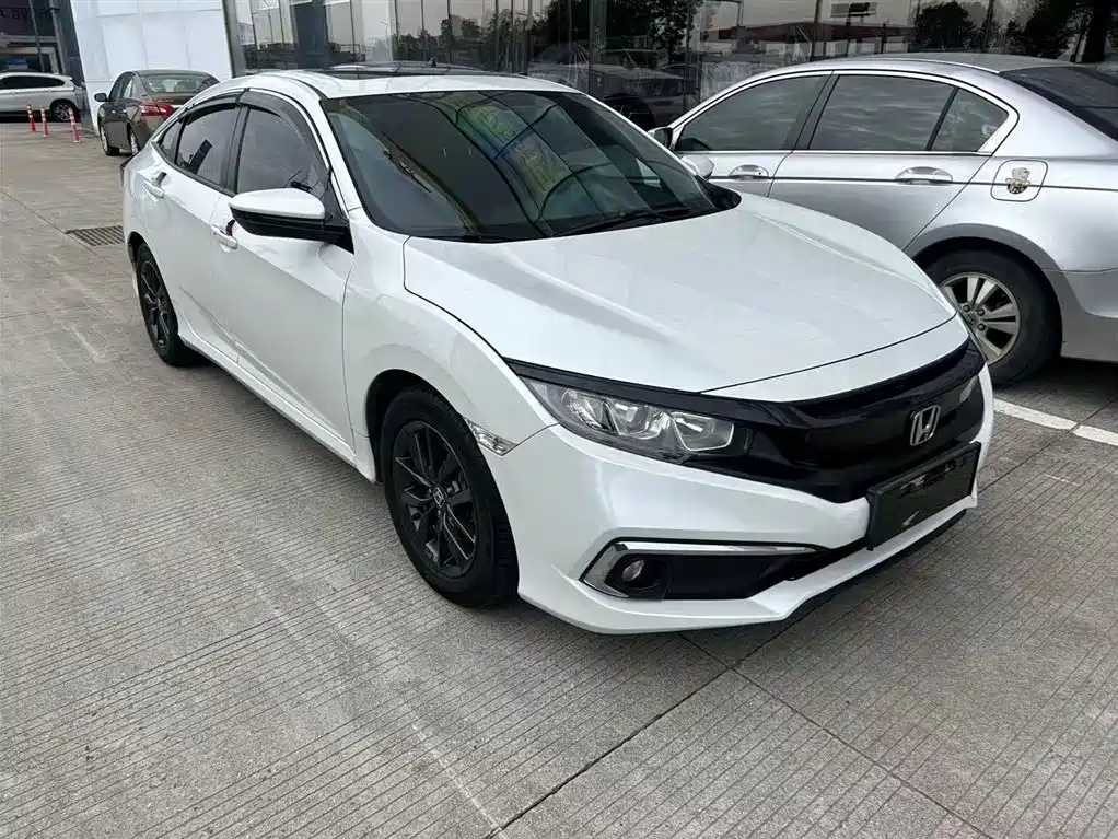 Honda Civic 2019 220TURBO CVT V