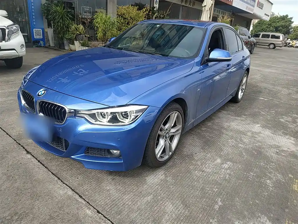 BMW 3 SERIES