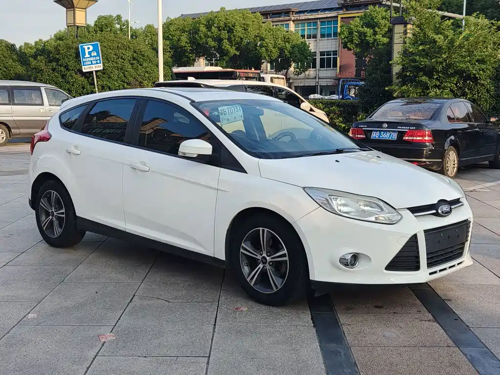 Ford Focus — миниатюра 3