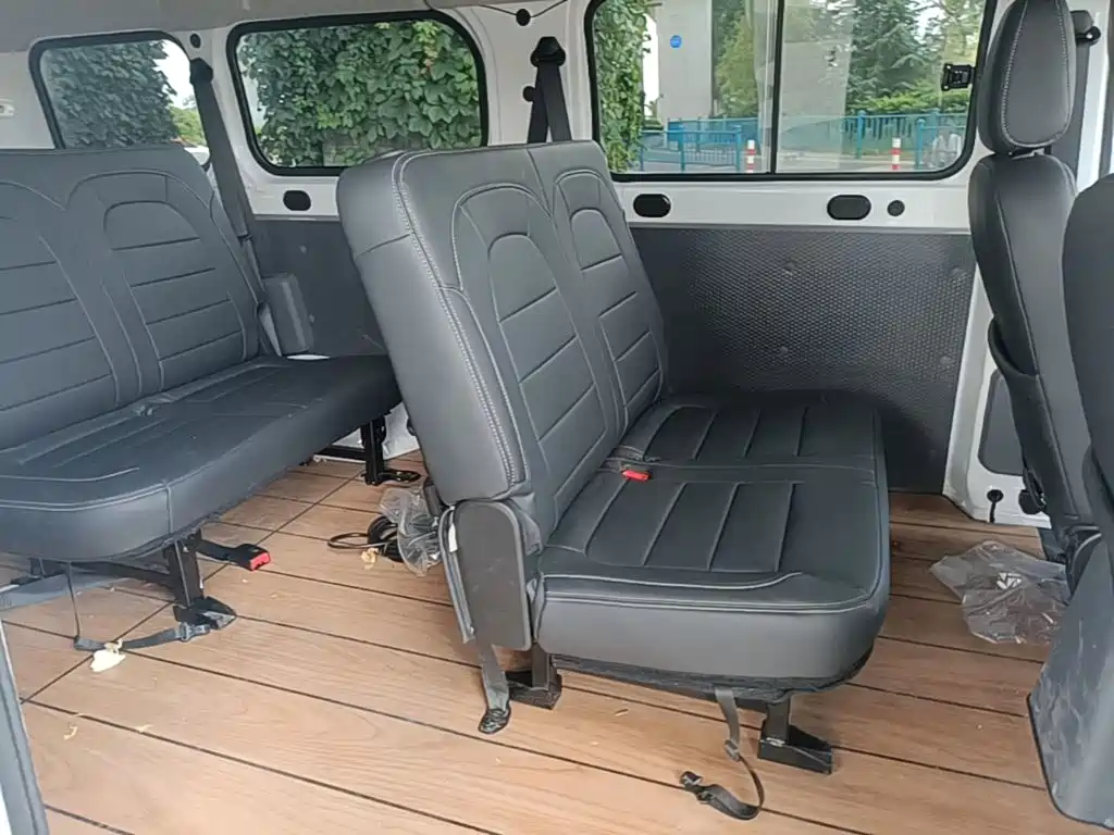 Wuling Yangguang — миниатюра 17