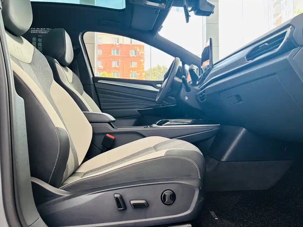 Volkswagen ID.4 Crozz — миниатюра 16