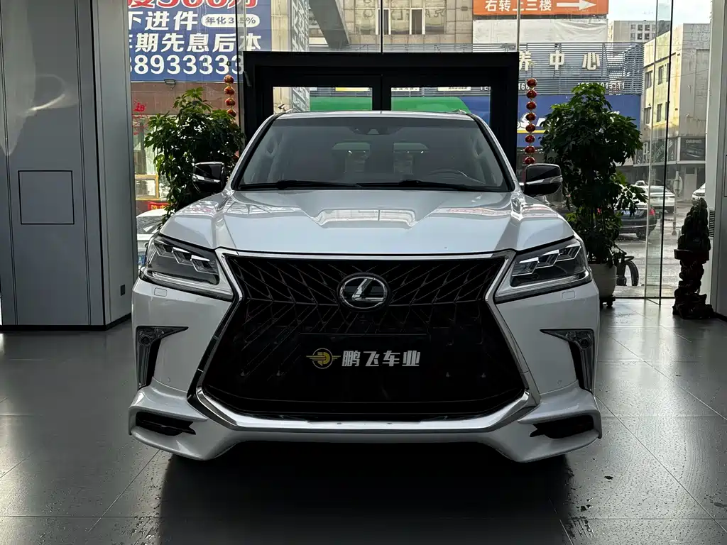 Lexus LX — фотографии объявления, Фото 3