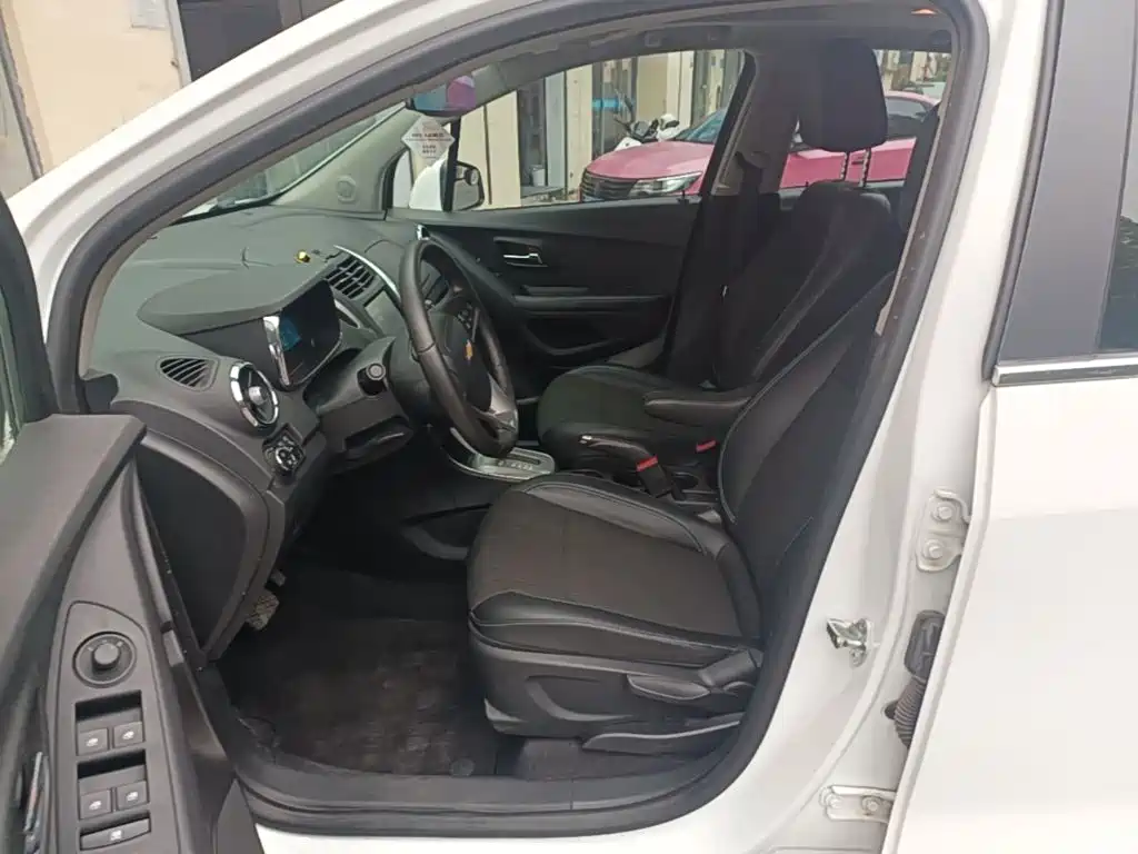 Chevrolet Trax — миниатюра 15